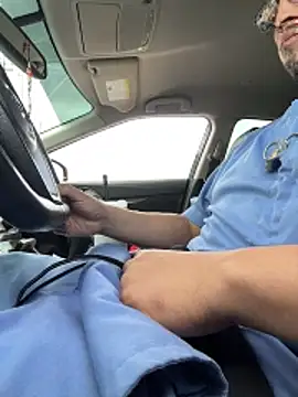 Dwizzlerperizzlee online show from 17, 4, 2026