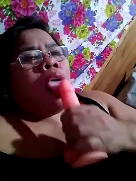 Huge mama69 online show from 23, 9, 2025