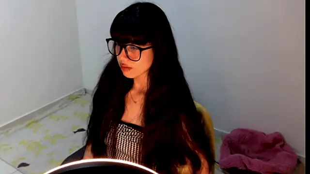 meganmiauu online show from 24, 5, 2026