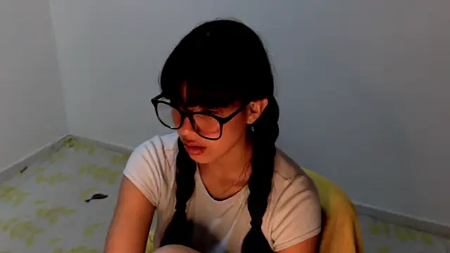 meganmiauu online show from 6, 6, 2026