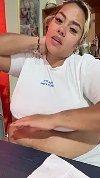 EmilyDuran  online show from 26, 3, 2026