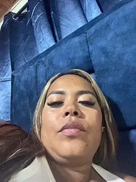 EmilyDuran  online show from 28, 5, 2026