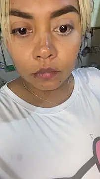 EmilyDuran  online show from 21, 4, 2026