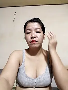 Sexy-sugertits20 online show from 12, 10, 2025