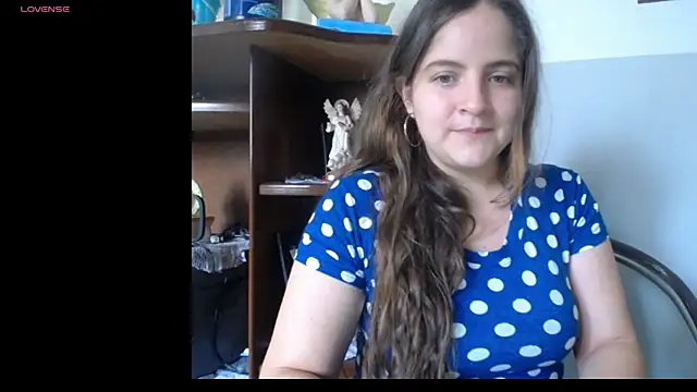 Pregnant Kloe online show from 12, 4, 2026