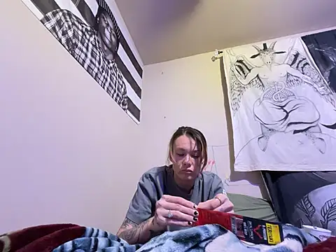 Snapshot of bratlipss chatting on 5, 2, 2026 bratlipss online show from 5, 2, 2026