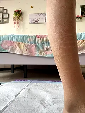 Snapshot of Alicia066 chatting on 1, 11, 2025 Alicia066 online show from 1, 11, 2025