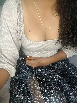 Tamilpallavi online show from 20, 11, 2025