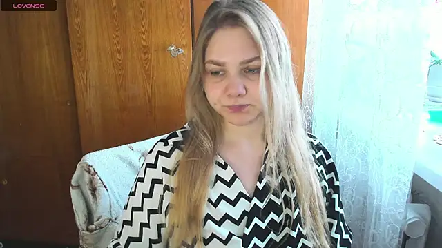 AlinaMors online show from 24, 10, 2025