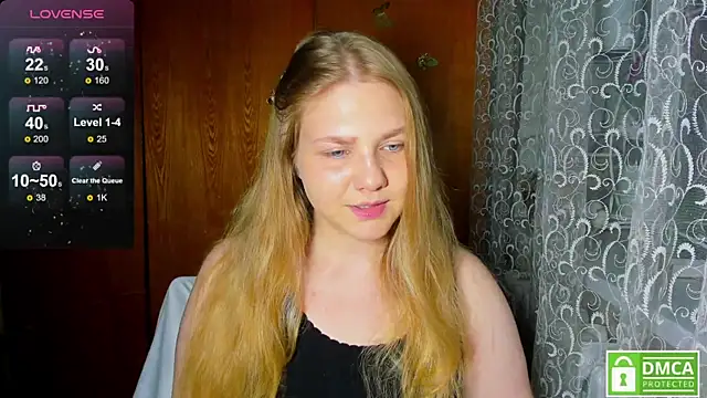 AlinaMors online show from 4, 7, 2026