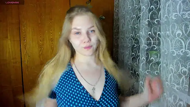 AlinaMors online show from 18, 12, 2025