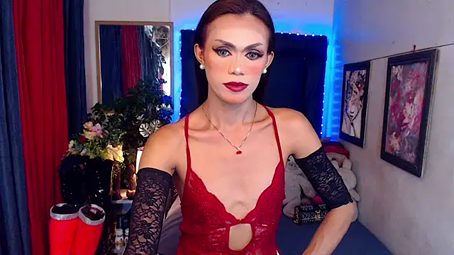 Ivory katt online show from 9, 11, 2025