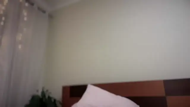Reddgiirl online show from 22, 4, 2026