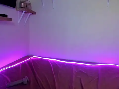 Snapshot of loving_rose1 chatting on 5, 12, 2025 loving rose1 online show from 5, 12, 2025