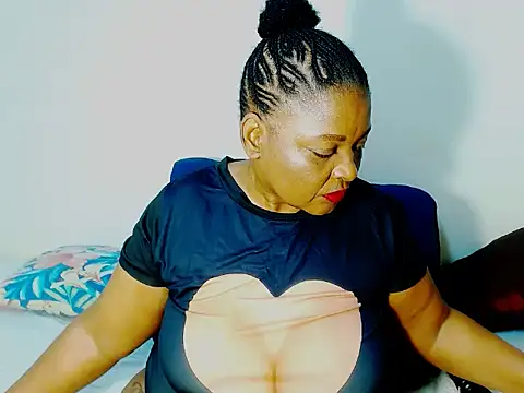 Love-Racheal75 online show from 3, 5, 2026