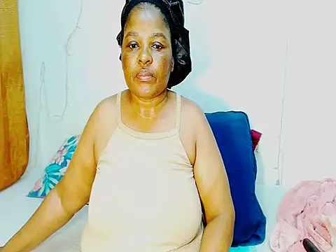 Love-Racheal75 online show from 15, 11, 2025