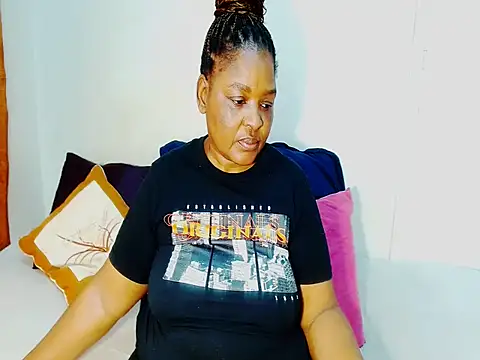 Love-Racheal75 online show from 18, 2, 2026