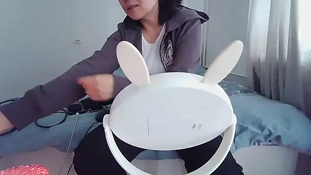 sakuradelreina online show from 16, 10, 2025