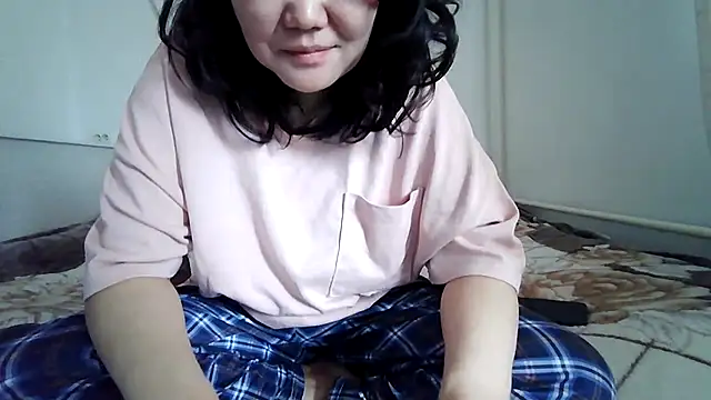 sakuradelreina online show from 22, 4, 2026