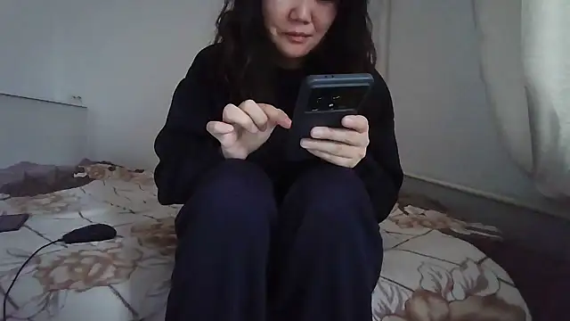 sakuradelreina online show from 4, 3, 2026