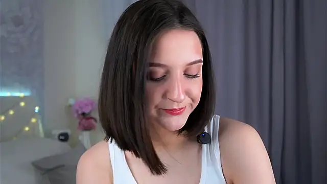 FalineBeacher online show from 6, 4, 2026