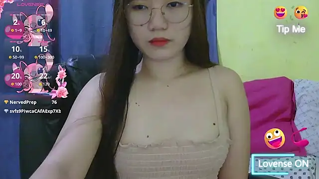 Snapshot of HornyAsian4uxx chatting on 14, 7, 2026 HornyAsian4uxx online show from 14, 7, 2026