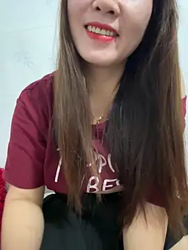 Snapshot of Moan_Mary chatting on 1, 11, 2025 Moan Mary online show from 1, 11, 2025