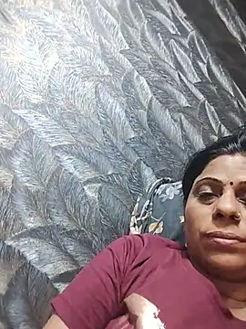 Snapshot of Soniya_Roy chatting on 12, 7, 2026 Soniya Roy online show from 12, 7, 2026