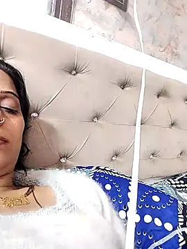 Snapshot of Soniya_Roy chatting on 17, 11, 2025 Soniya Roy online show from 17, 11, 2025