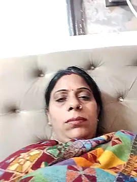 Snapshot of Soniya_Roy chatting on 18, 11, 2025 Soniya Roy online show from 18, 11, 2025