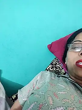 Snapshot of Soniya_Roy chatting on 26, 10, 2025 Soniya Roy online show from 26, 10, 2025