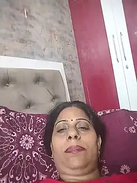 Snapshot of Soniya_Roy chatting on 4, 7, 2026 Soniya Roy online show from 4, 7, 2026