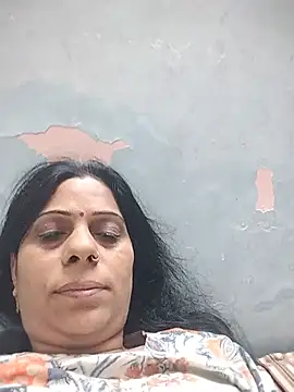Snapshot of Soniya_Roy chatting on 19, 6, 2026 Soniya Roy online show from 19, 6, 2026