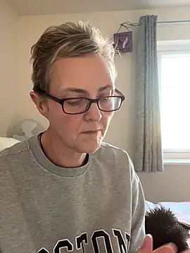 Curvy-Jinx online show from 30, 11, 2025