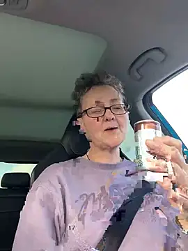 Curvy-Jinx online show from 24, 2, 2026