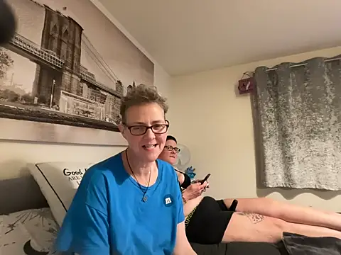 Curvy-Jinx online show from 27, 2, 2026