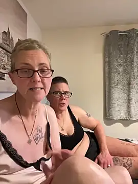 Curvy-Jinx online show from 28, 10, 2025