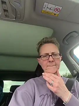 Curvy-Jinx online show from 19, 4, 2026