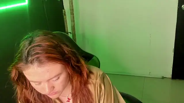 AliaMiller  online show from 5, 2, 2026