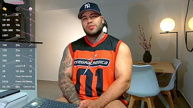 Michael Salens online show from 6, 11, 2025