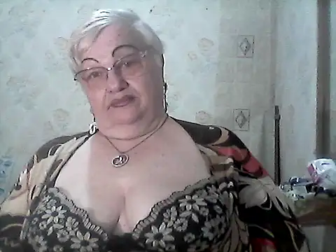 NatalieNorth online show from 28, 4, 2026