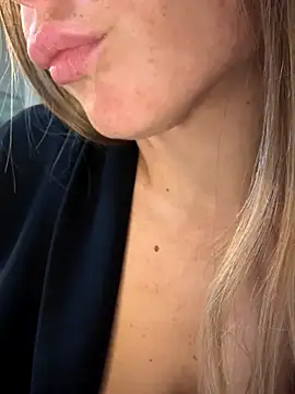 sailor titti online show from 26, 11, 2025