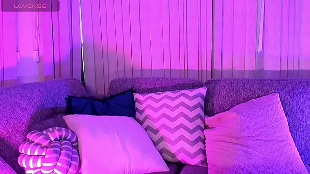 Melody-chers online show from 12, 11, 2025