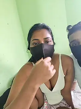 renu 143 online show from 11, 11, 2025