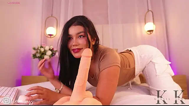 Snapshot of kassia_kim chatting on 21, 7, 2026 kassia kim online show from 21, 7, 2026