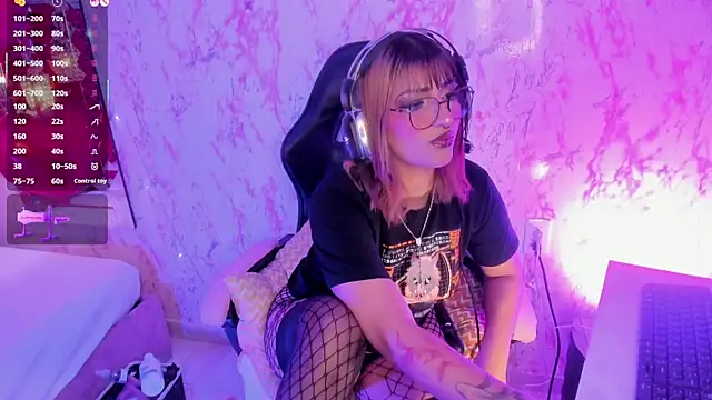 AriaNova  online show from 7, 2, 2026