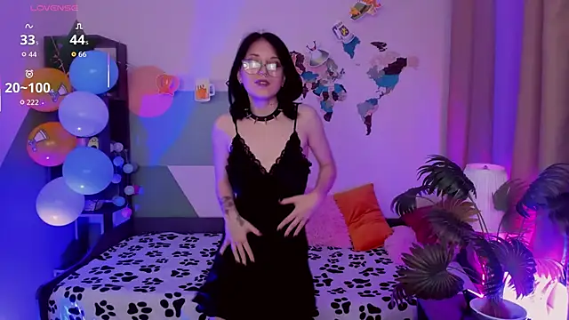 Snapshot of JenniferLorel chatting on 26, 9, 2025 JenniferLorel online show from 26, 9, 2025