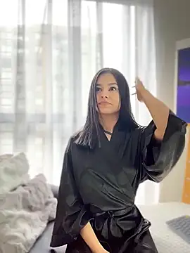 Sofi Leal online show from 9, 4, 2026