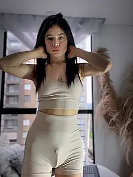 Sofi Leal online show from 13, 2, 2026