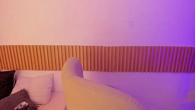 OliviaSweett online show from 15, 11, 2025